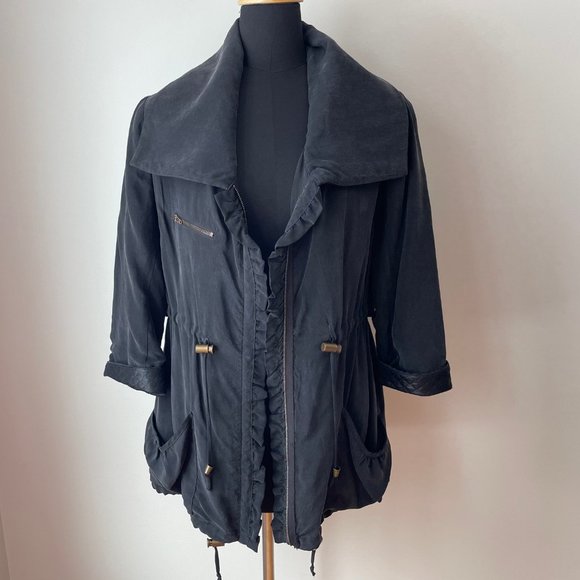 MYNE Lightweight Zippered Jacket - Picture 4 of 14